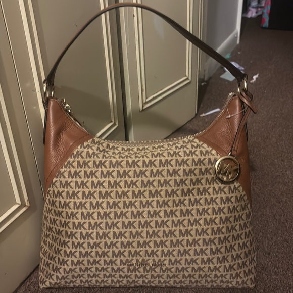 Michael Kors Ebony, large handbag with removable handles - Picture 1 of 4